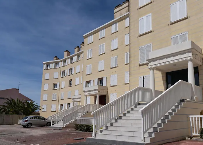 Du Port-3 By Interhome